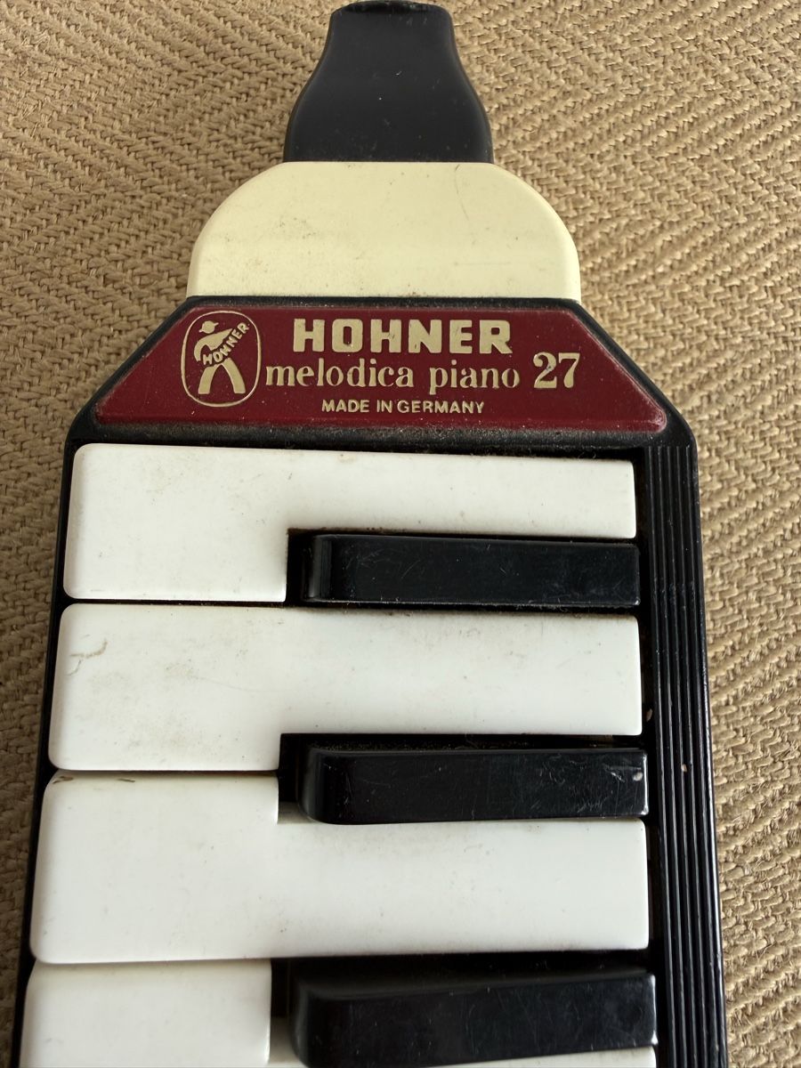 Hohner Strumenti musicali: HOHNER Melodica Piano 27 – Usato da Konolfingen venduto da petzipetz 1
