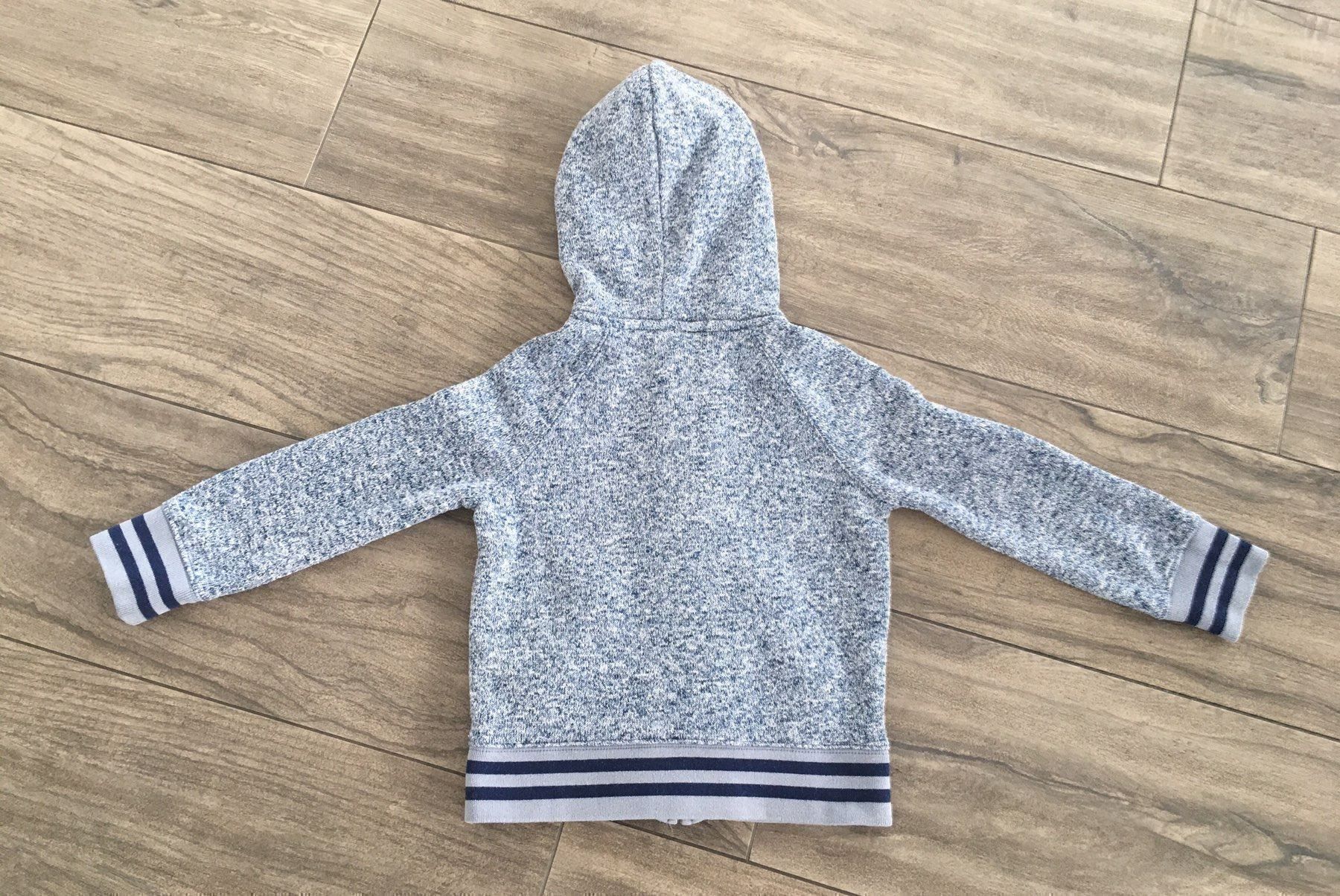 Gap Giacche & Cappotti: GAP Strickjacke - Grösse 104/110 – Usato da Pfäffikon ZH venduto da Mihu79 2