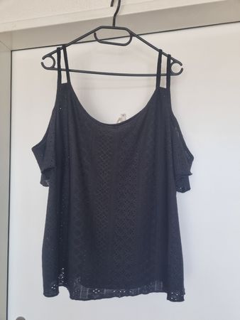 Damen Bluse schwarz schulterfrei kurzarm Gr 44