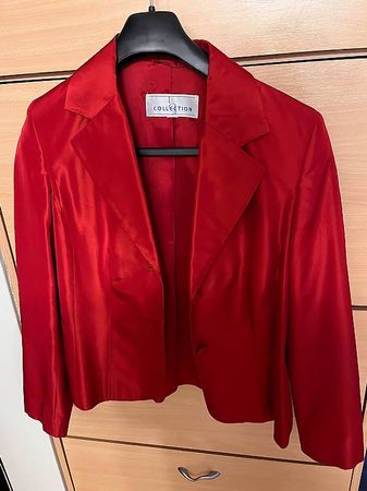 Vendo blazer e top/corsetto rossi