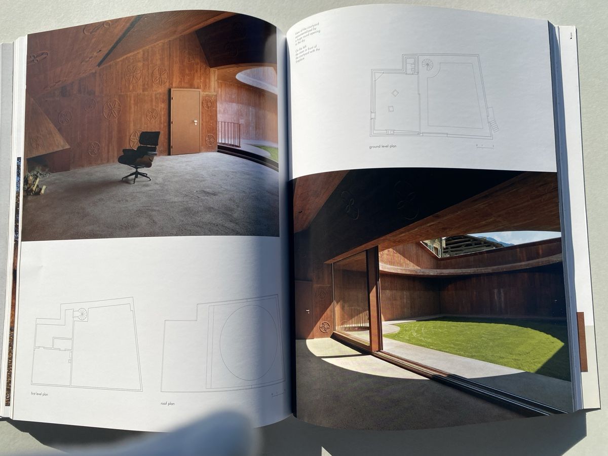 Libri: Area Magazine No 98 Small Works Architecture Scharans – Usato da Zürich venduto da lesgarcons 2