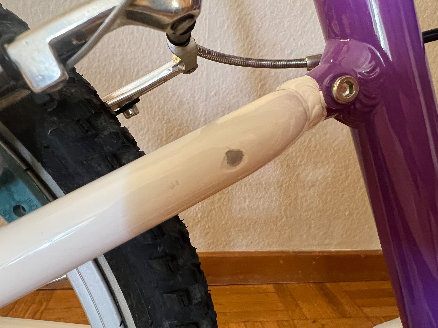 Woom Velos: Woom Go 3 Automatic mit Ständer – Gebraucht aus Zürich von BCM23 2