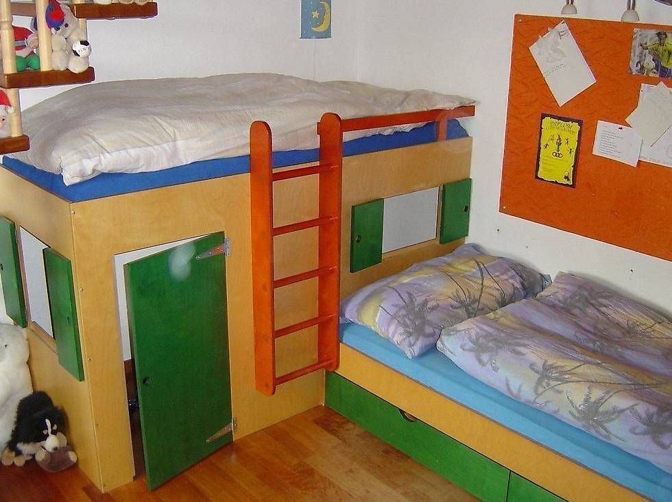 Letti: Kinderzimmer / Kinderzimmermöbel – Usato da Braunau venduto da Cyrillpatrick