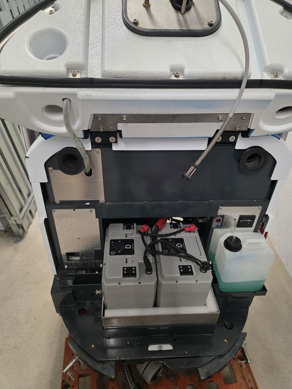 Cleanfix Tutte le macchine: Cleanfix roboter Ra660 m – Usato da Zürich venduto da Valj25 2