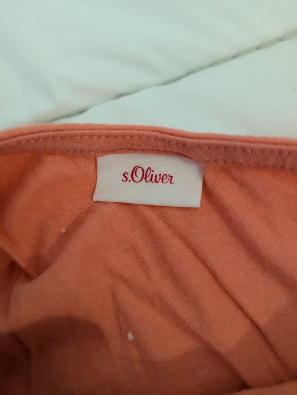 S.Oliver Blusen, T-Shirts & Tops: S Oliver T-Shirt – Gebraucht aus Buchs ZH von indli10 1
