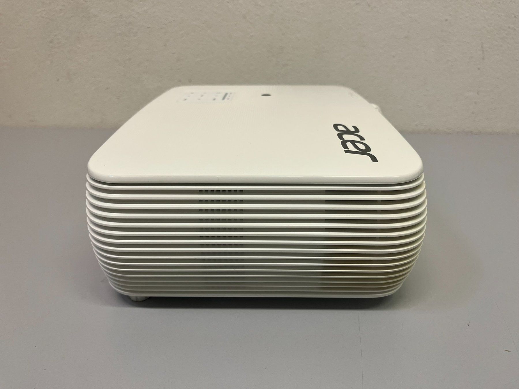Acer Vidéoprojecteurs: Acer P5230 – D'occasion à Hochdorf par av-electronics 6