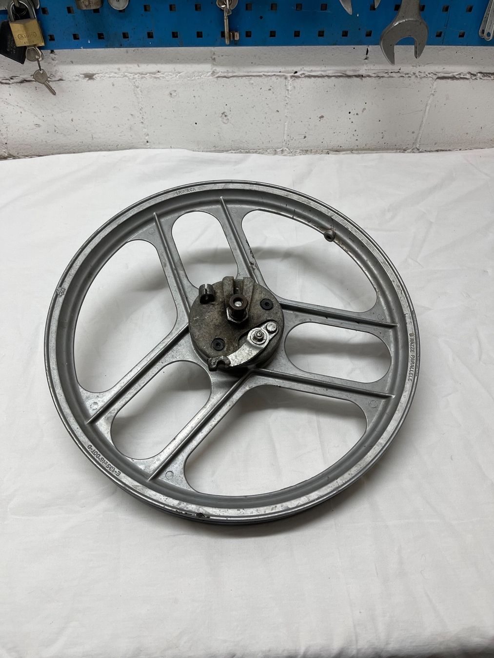 Ciclomotori: Mofa Felge 16 Zoll – Usato da Dübendorf venduto da Sachs621