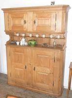 Nischenbuffet um 1820, in Tanne
