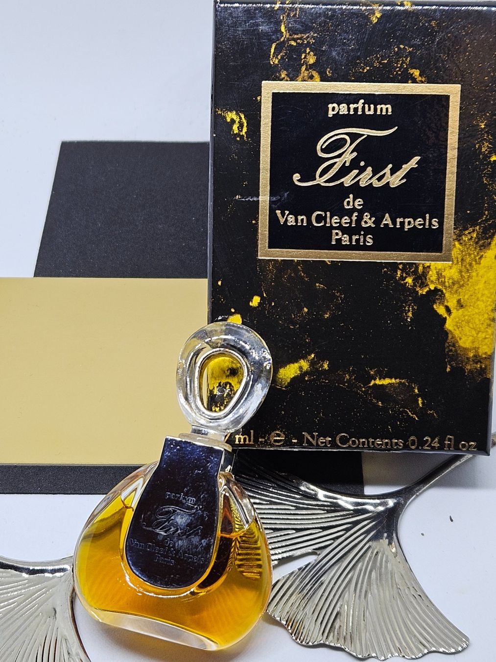 Van Cleef Parfum & Eau de Toilette: First Van Cleef extrait parfum 7.5ml – Neu und originalverpackt aus Romanel-sur-Lausanne von delaforet 1