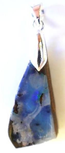 Fossil Ciondoli: Boulder Opal, 17.15ct – Nuovo (secondo la descrizione) da Bleienbach venduto da Mineral_Antik57 1