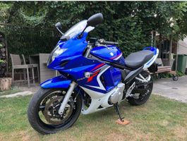 Suzuki GSX650F, top Zustand, perfekt f. die Sommersaison!