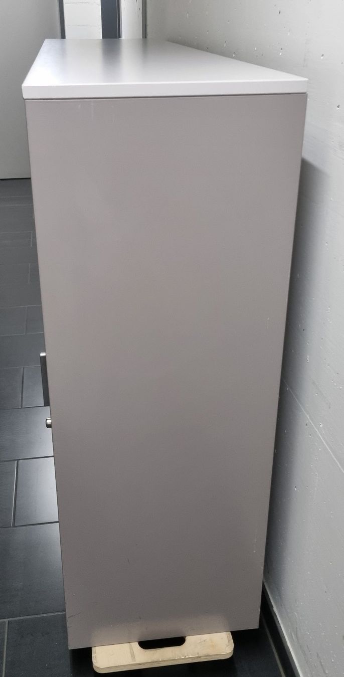 Lista Armoires: Querrolladenschrank LISTA – D'occasion à Dübendorf par topo73 2