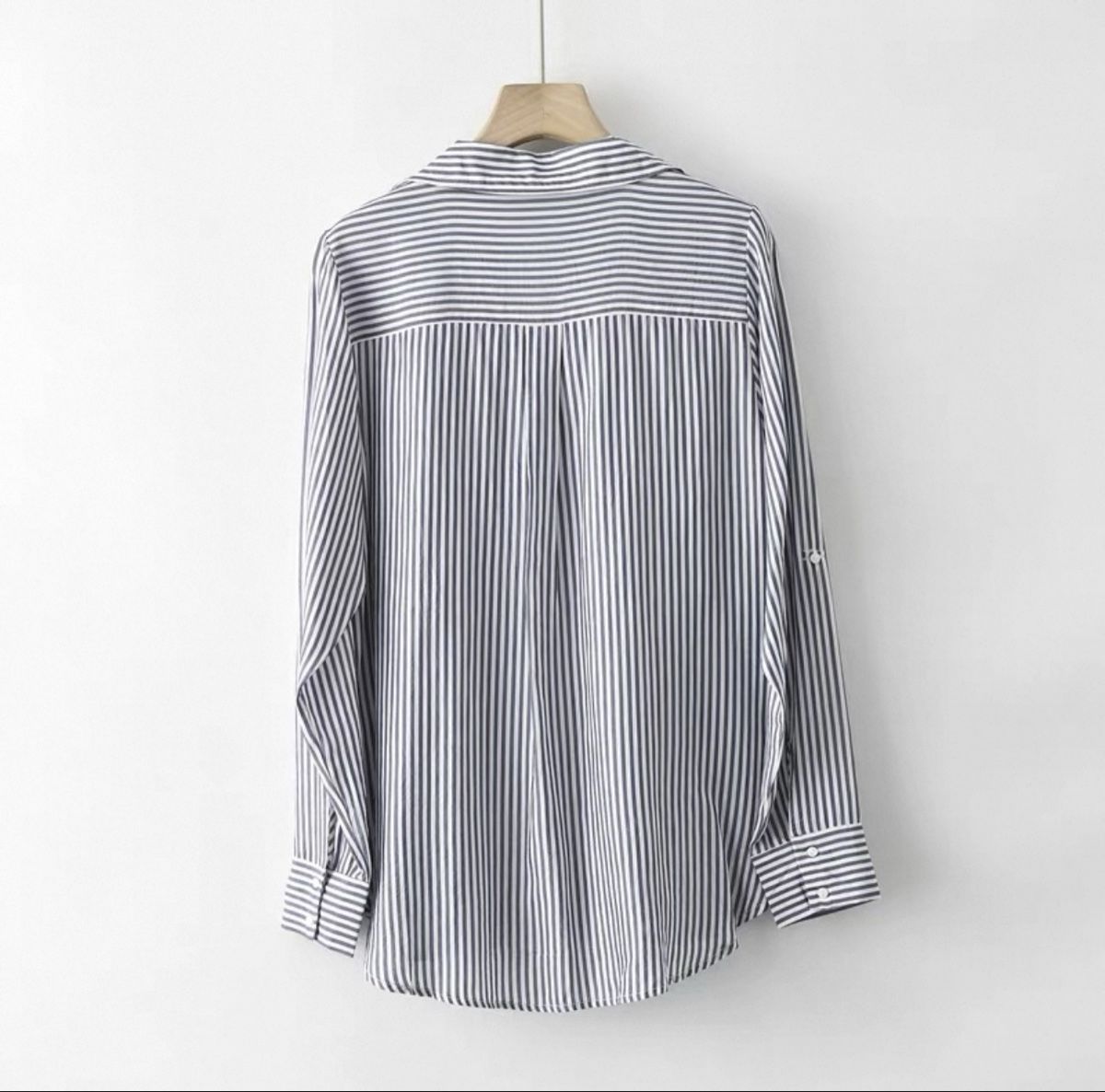 Camicette: Damen Hemd gestreift 100% Viskose Grösse S – Nuovo e nell'imballaggio originale da Veyras venduto da ValClasse 4