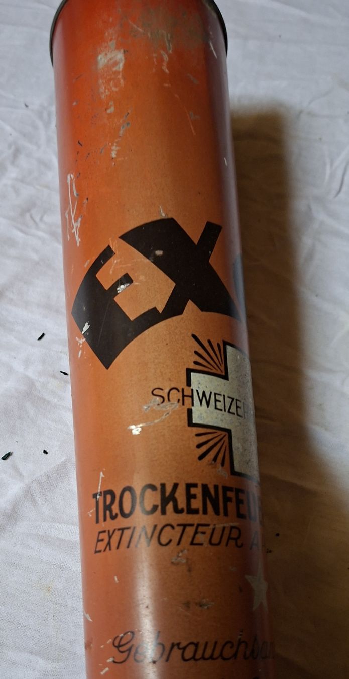 Feuerlöscher: antiker Sandfeuerlöscher – Gebraucht aus Pfäffikon ZH von enderby01 3