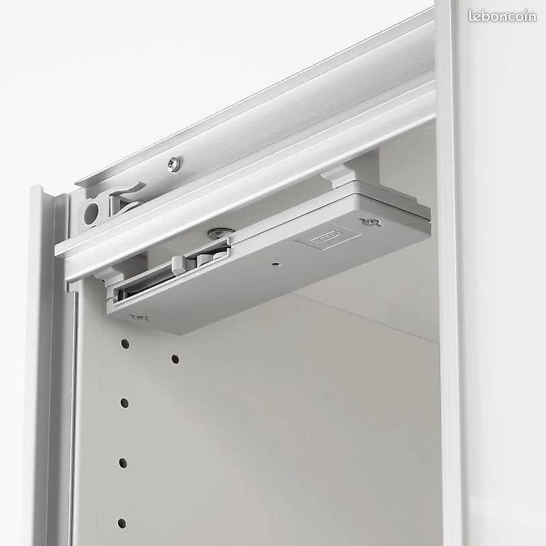 Armadi: Système fermeture dressing Kompement Ikea 503.274.54 – Usato da Payerne venduto da Rocktom222