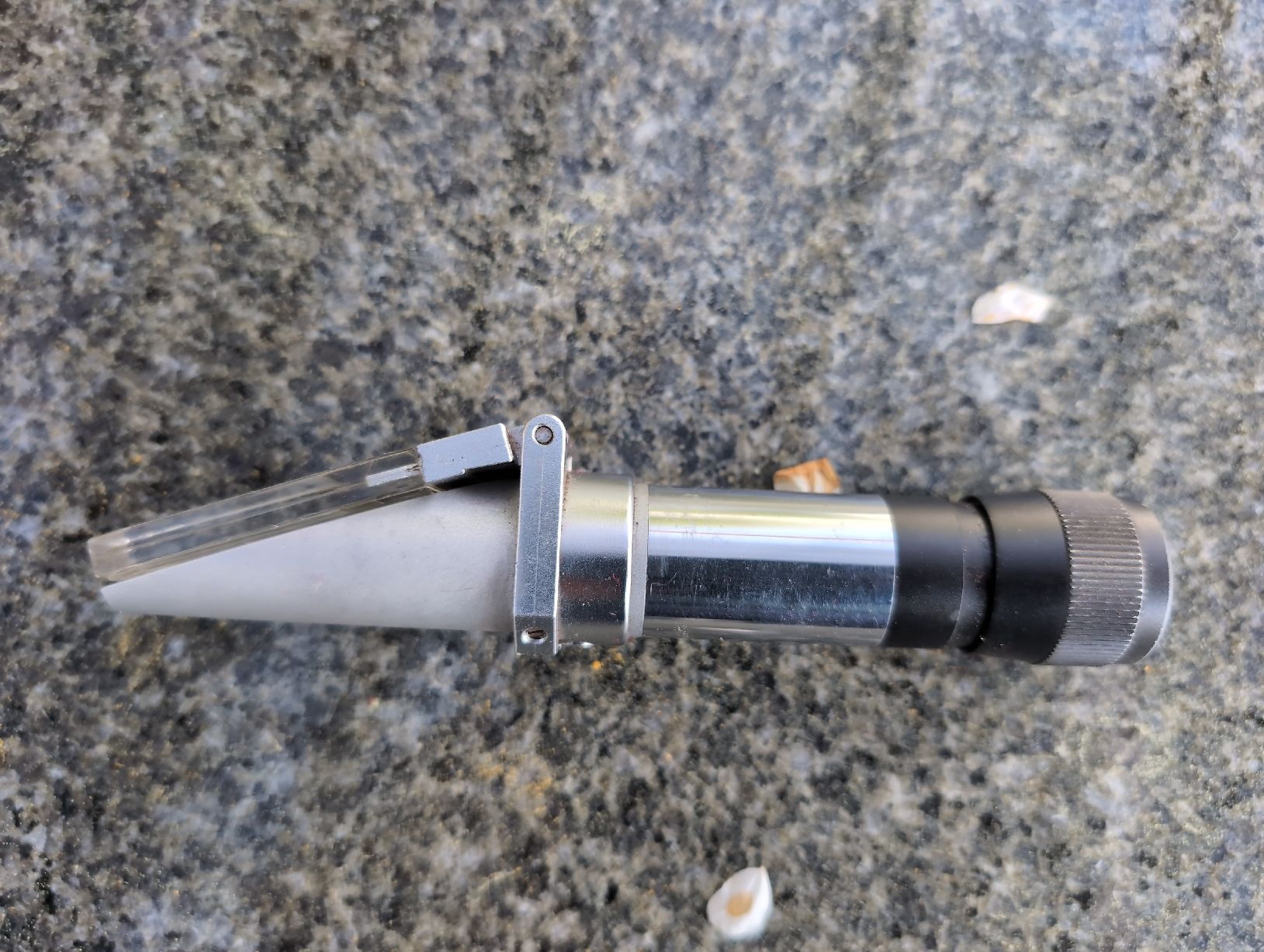 Misurare: SOPRO Refraktometer, Made in Switzerland – Usato da Aeugst am Albis venduto da Andyw 1