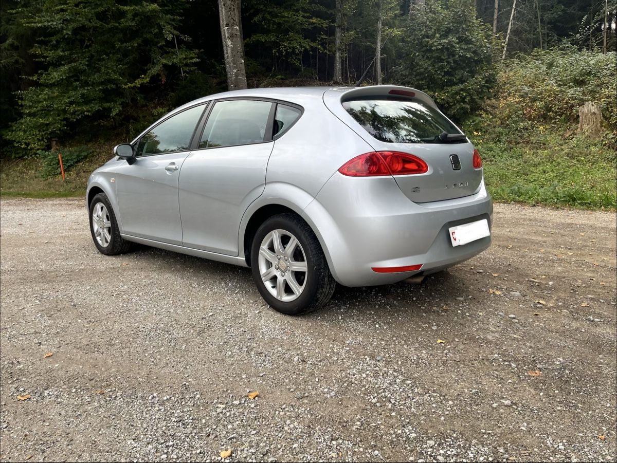 Seat Autos: Seat Leon, MFK 01.10.26 – D'occasion à Brünisried par andre.buchs 2