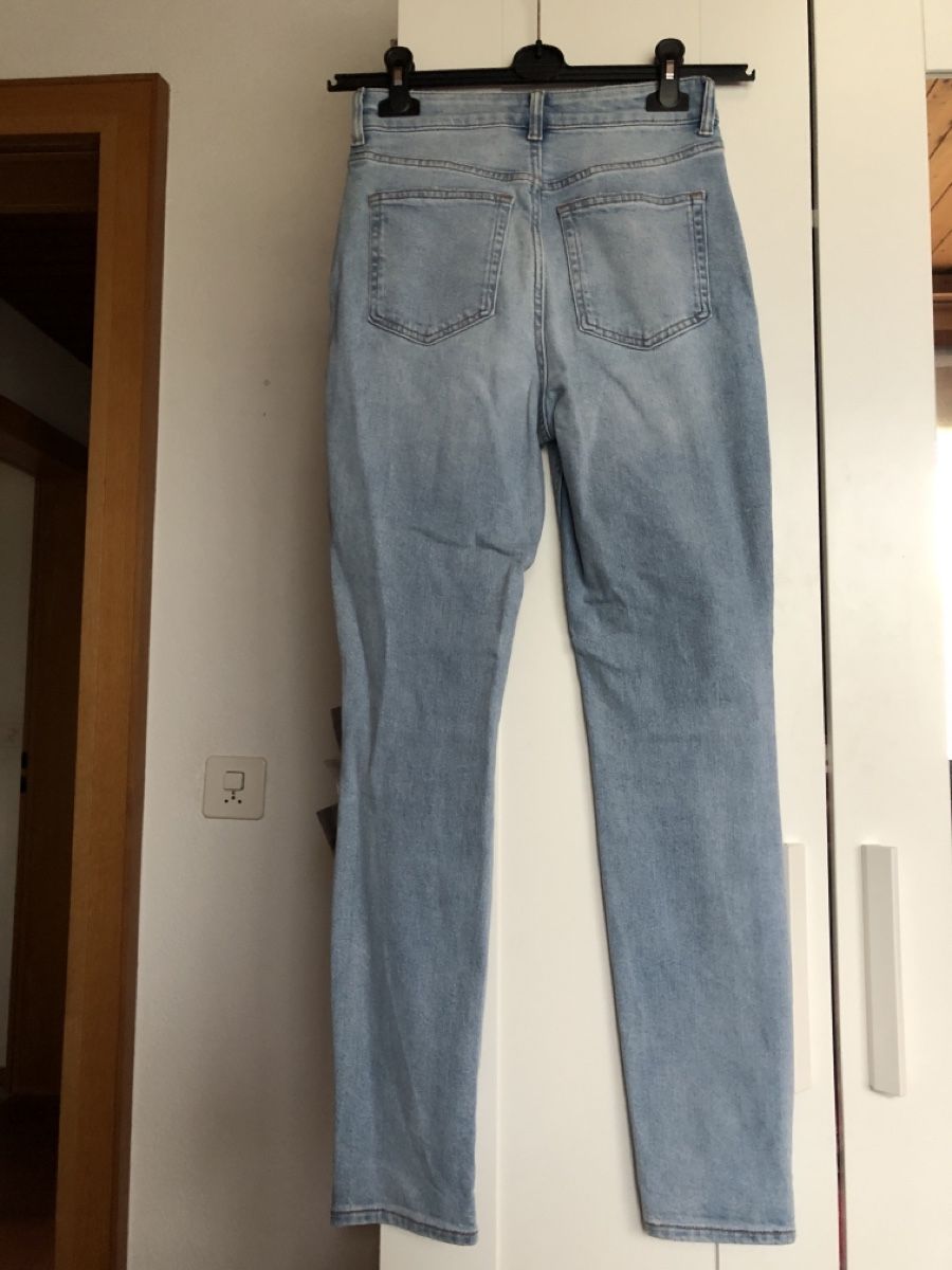 Jeans: Jeans von H&M Gr. 36 – Gebraucht aus Balsthal von Katzenfan99 1
