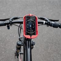 Handyhalterung, die sich der Smartphone-Grösse anpasst ROT