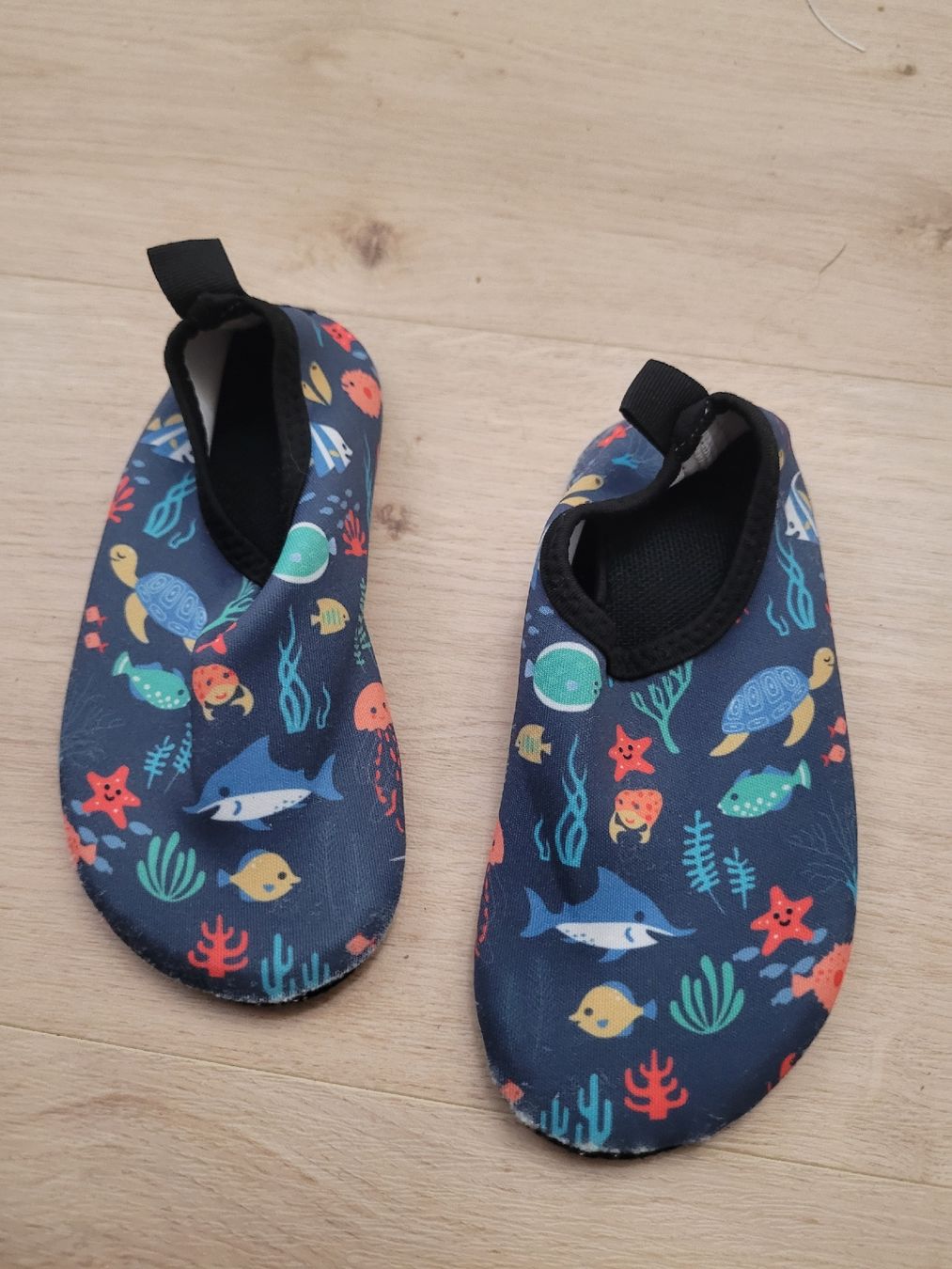 Schuhe für Jungen: Badeschuh Gr. 26/27 – Gebraucht aus Lupsingen von sta_wgg5 1