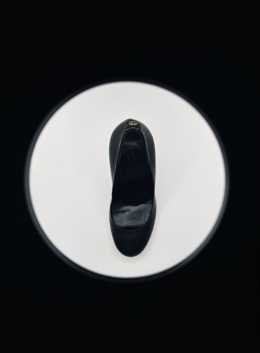 Gucci Damenschuhe: Gucci Black Leather Heels – Gebraucht aus Biel/Bienne von sec_2llb 2