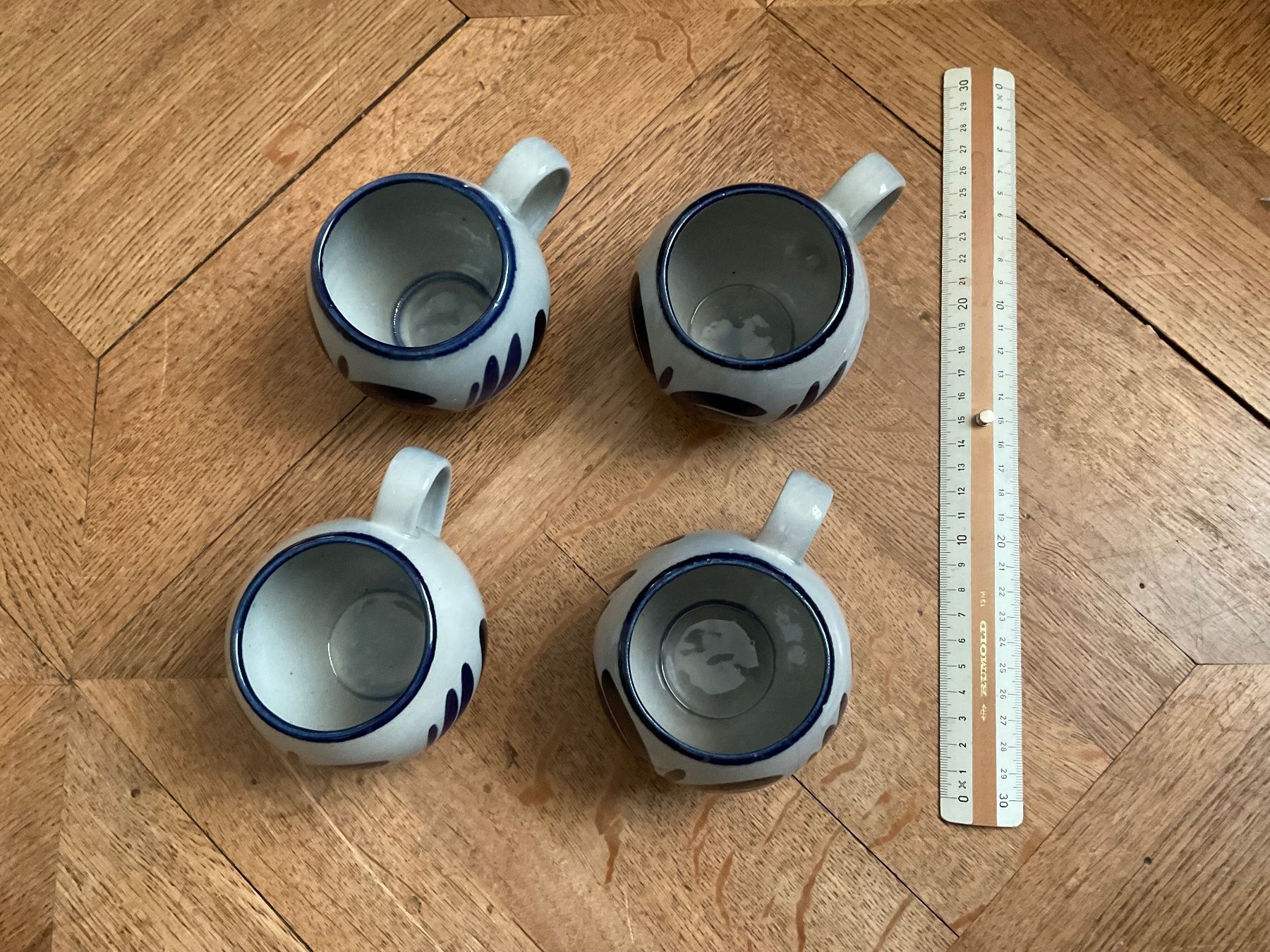 Tasses: 4x Tasse Steingut Cidre VERSAND 9.-. – D'occasion à Aarau par Ikebana03 2