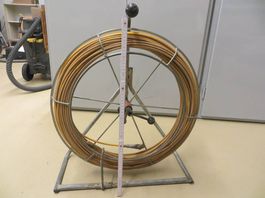 Einzugsband mit Abrollhaspel der Firma Glomar AG