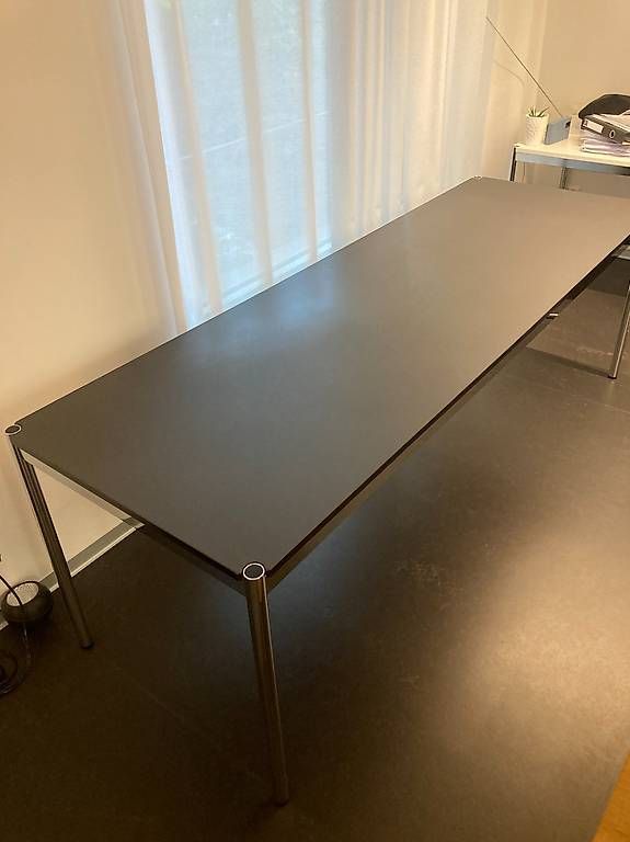 USM Tavoli: USM Haller Original Tisch 225 cm Länge – Usato da Heimiswil venduto da gemschi04 1
