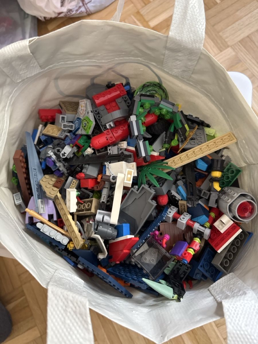 Lego Kit di costruzioni: Lego en vrac 3kg konvolut – Usato da Nyon venduto da piv_5qhc 2