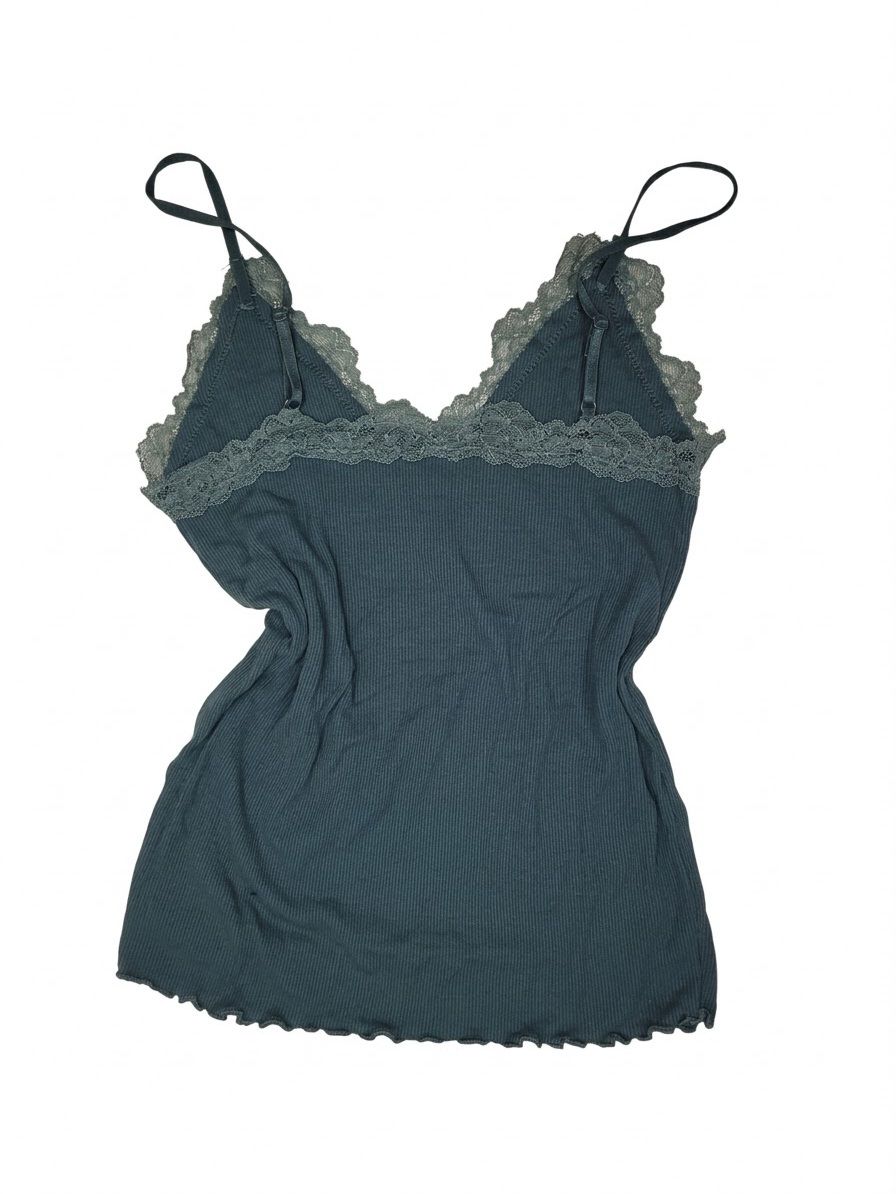 Tops: Grünes Top mit Spitze – Gebraucht aus Wünnewil von l._aetitia 1