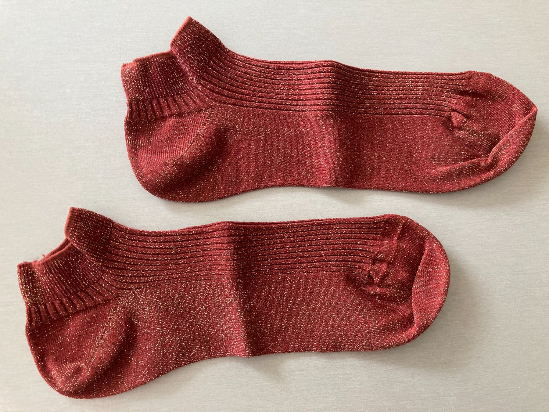 Falke Socken: Falke Sneaker Socken Damen Glitzer – Neu und originalverpackt aus Obfelden von miau68