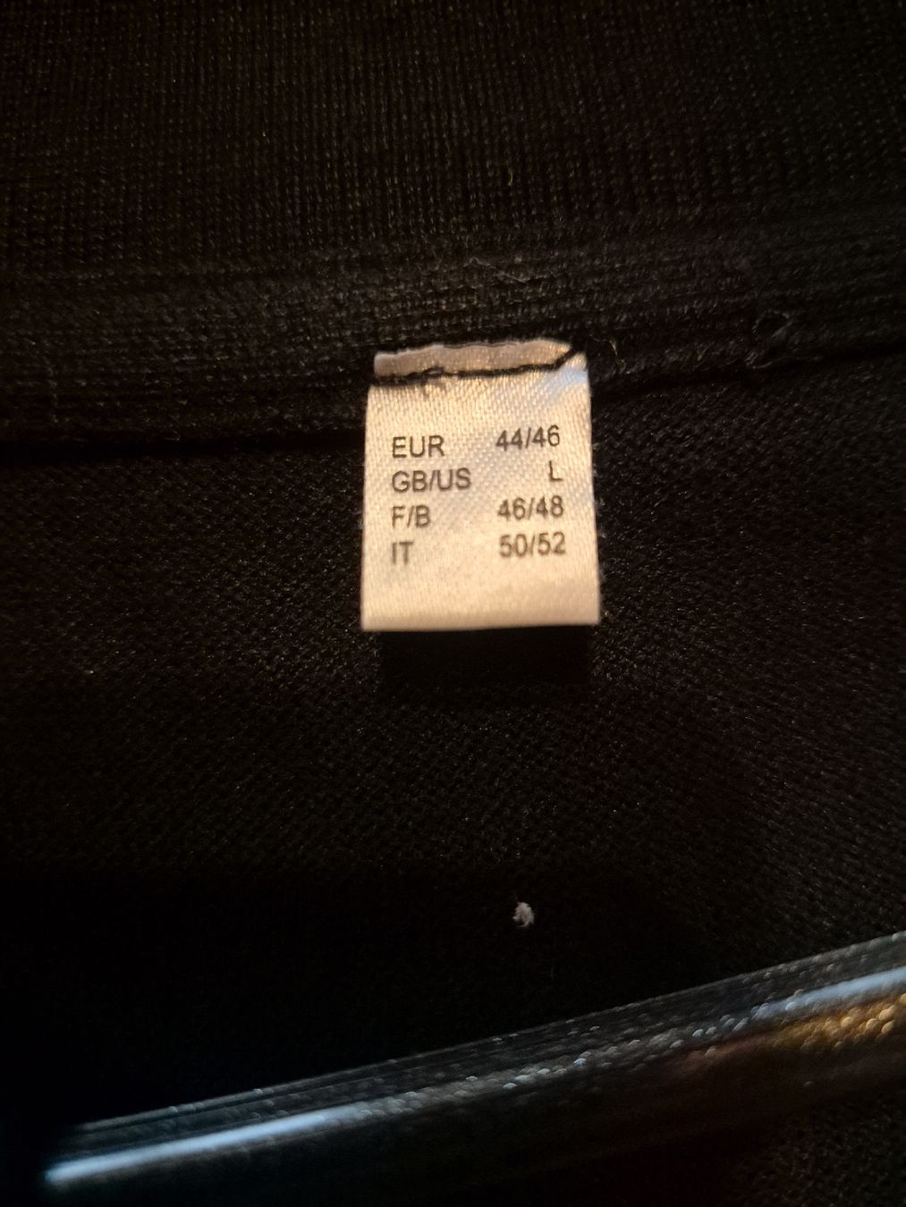 Giacche: Schwarze Strickjacke Gr. 44/46 Damen – Usato da Balterswil venduto da bischoftanja 2