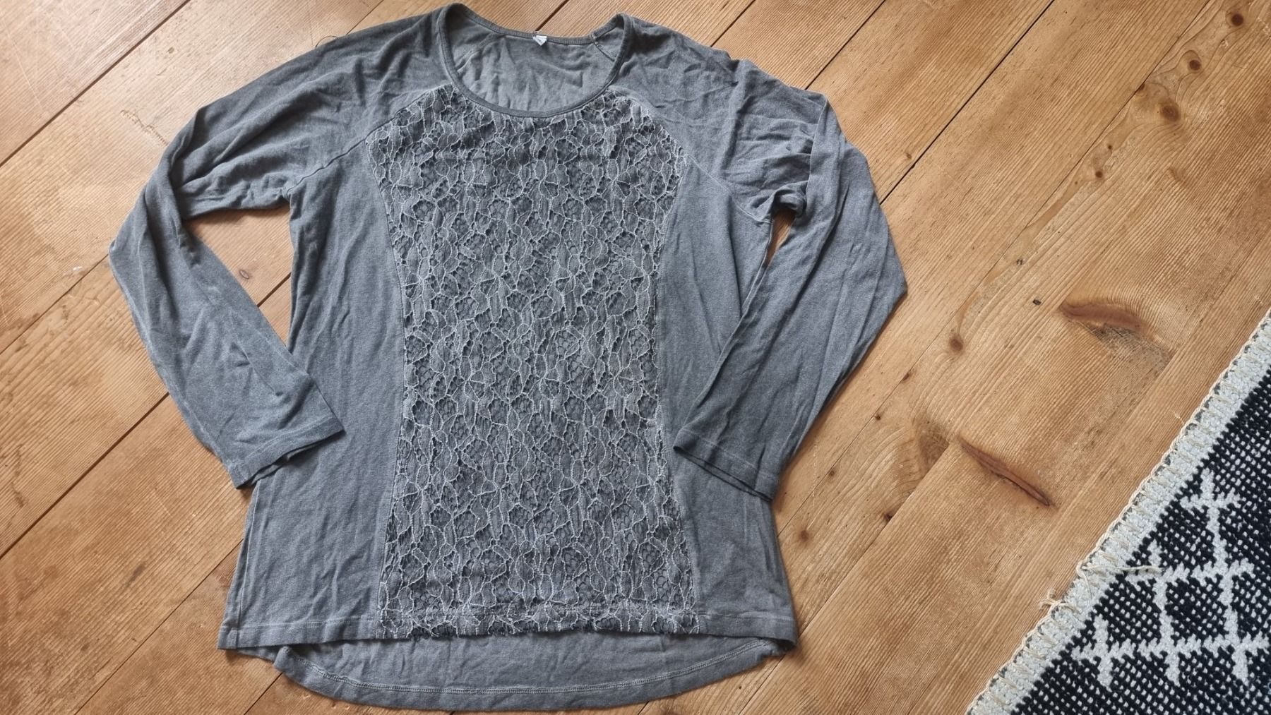 Maglioni & Felpe: Dünner boho chic Pulli gr S nie getragen – Usato da Wigoltingen venduto da Zuckerfee84