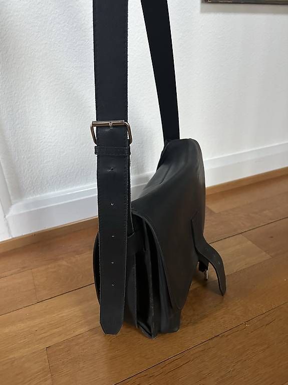 Taschen: Ledertasche schwarz – Gebraucht aus Basel von Specht0 2