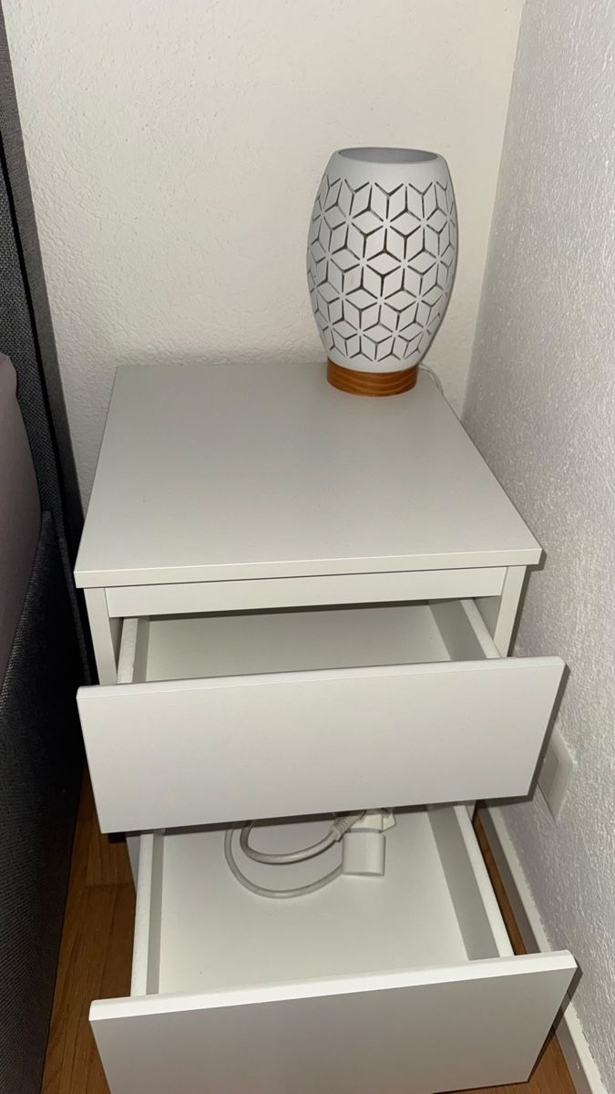 Comodini: 2x IKEA KULLEN Nachttische | 1 Jährig  – Nuovo (secondo la descrizione) da Windisch venduto da BijouDeals