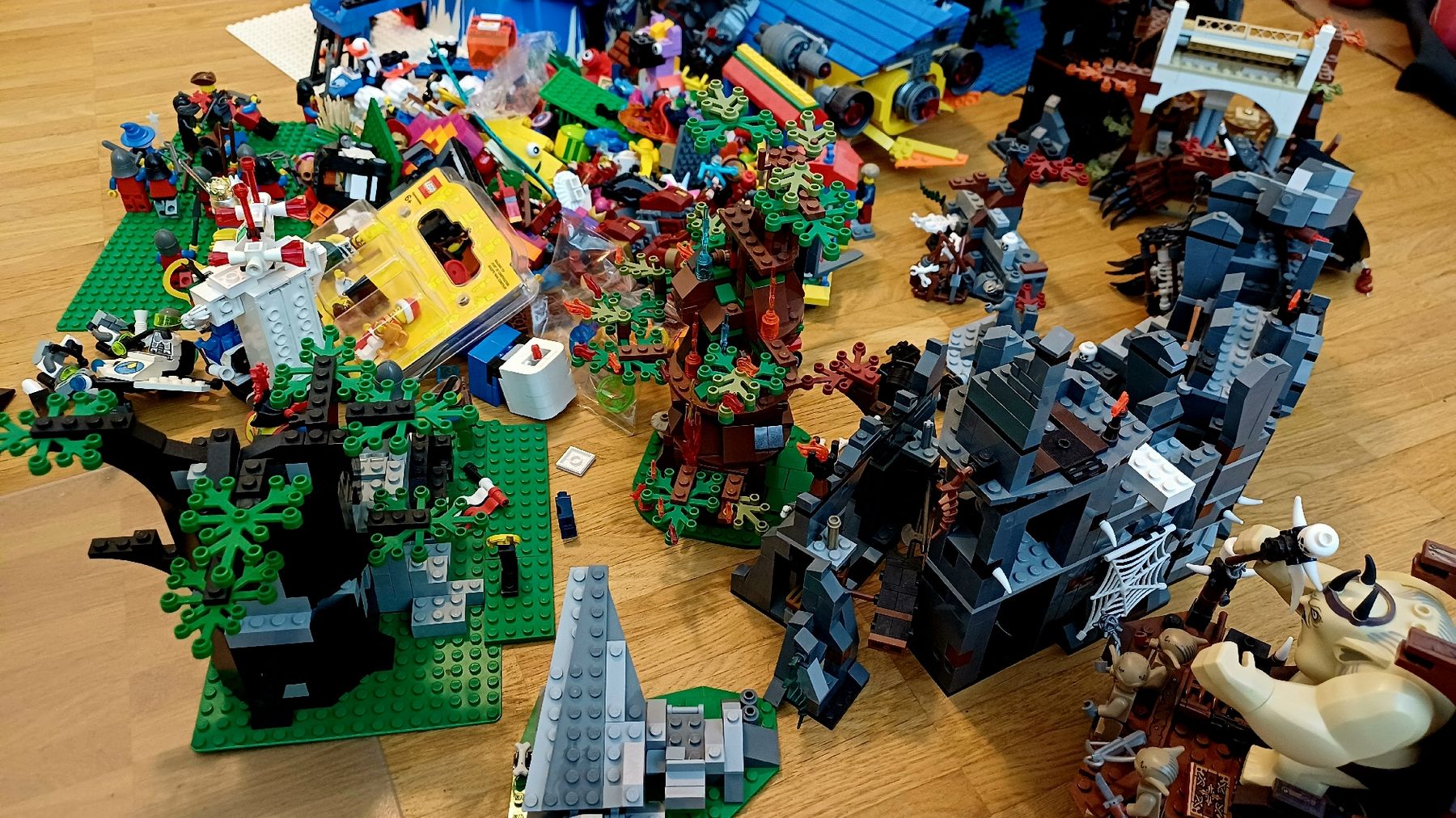 Lego Giocattoli: Riesige Lego Kiste 8 Kg +  – Nuovo (secondo la descrizione) da Sissach venduto da egdluegesdl 4