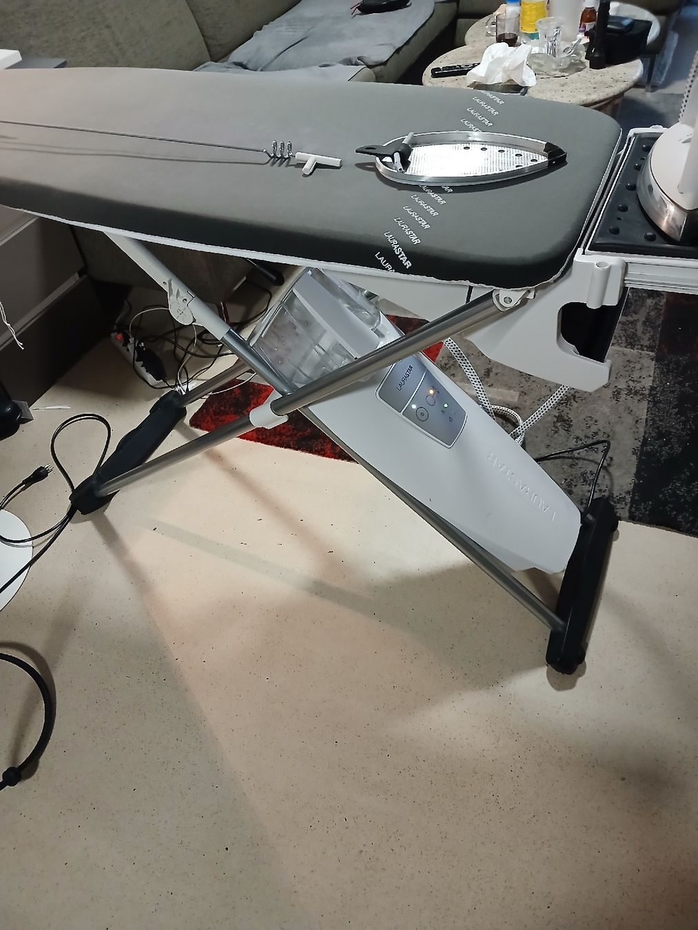 Ferri da stiro: bügelstation laurastar S – Usato da Olten venduto da nada51 4
