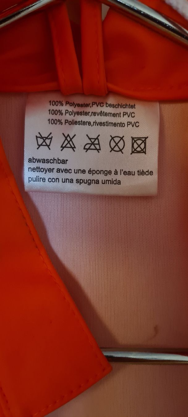 Jacken & Mäntel: Velo Poncho size L – Gebraucht aus Wallisellen von Duranduran 1