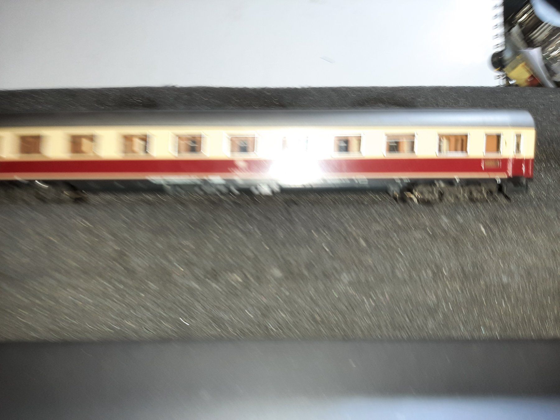 Fleischmann Modelleisenbahnen: FLEISCHMANN DB 61 80 19-70 134-6 – Gebraucht aus Avully von RIVALIS 1