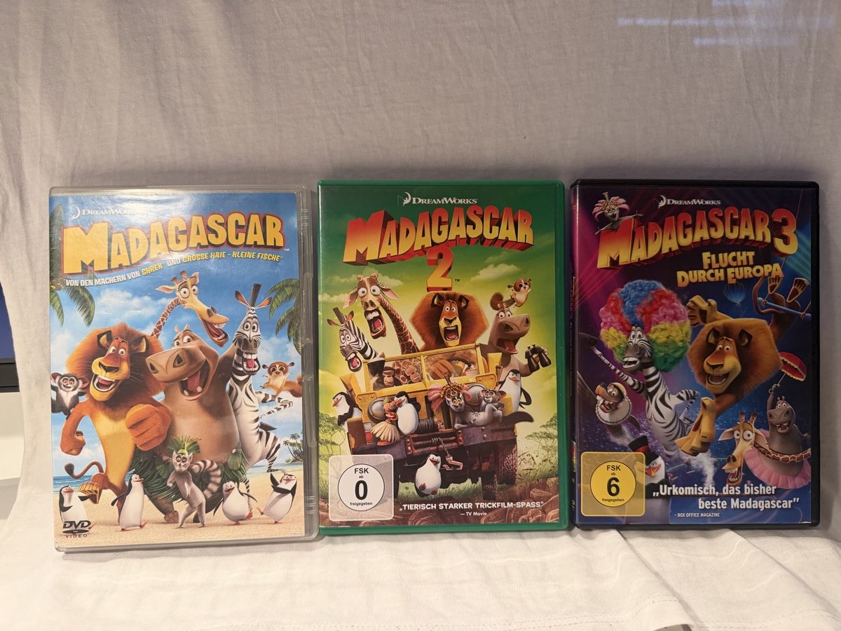 Tutti i DVDs: Madagascar 1-3 DVD-Set – Usato da Zollikofen venduto da hekote