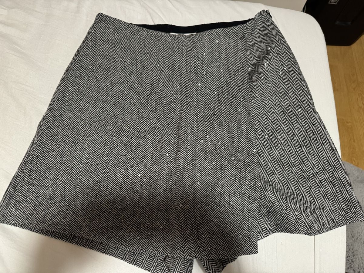 Comma Hosen: Pantalon jupe court – Neu und originalverpackt aus Choëx von nad_x9m5