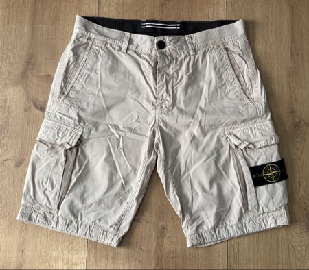 Stone Island Cargo Shorts beige Grösse W32 