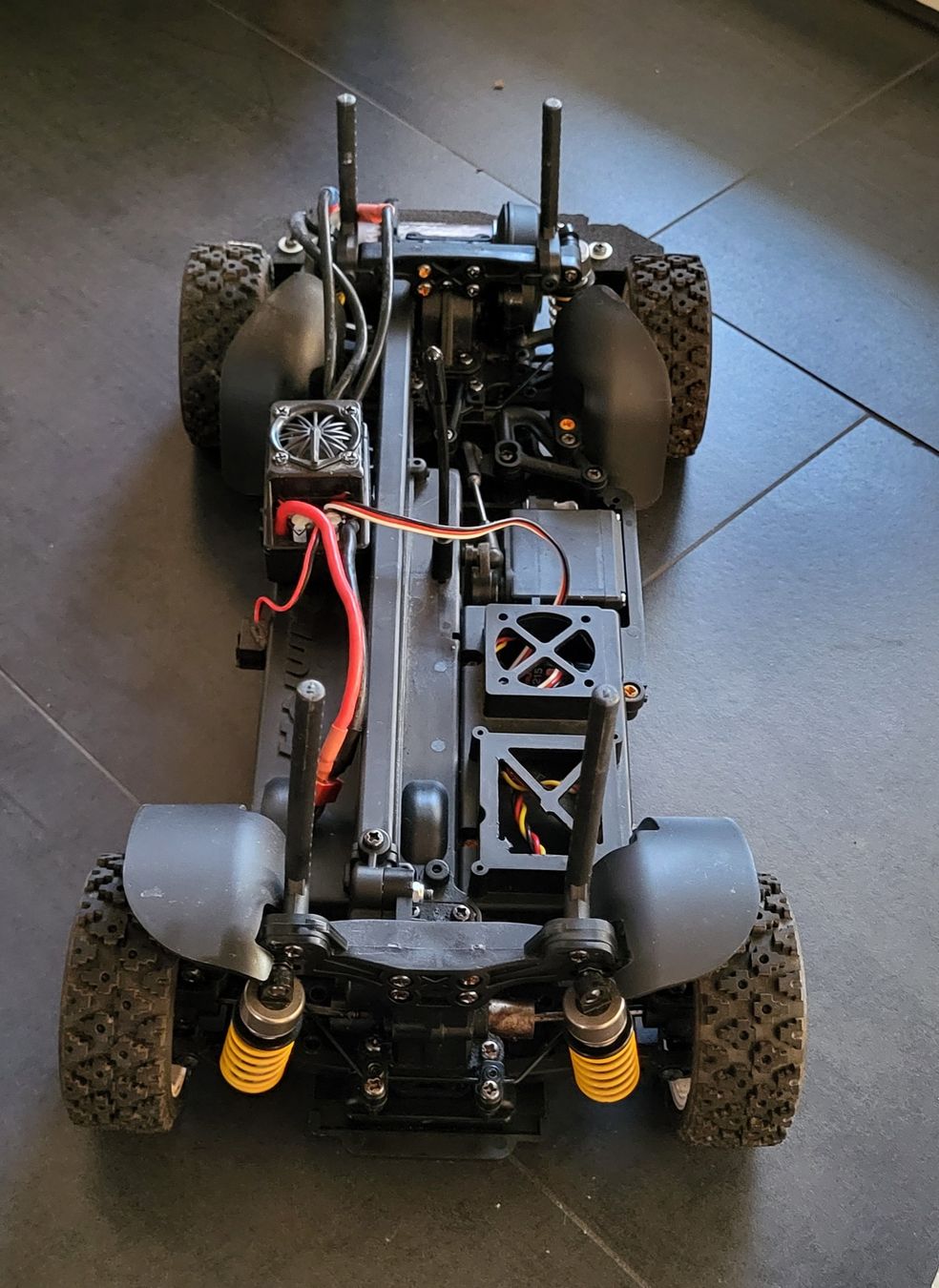 Tamiya RC Modellbau: Tamiya 1/10 – Gebraucht aus islikon von mir_8cbw 6