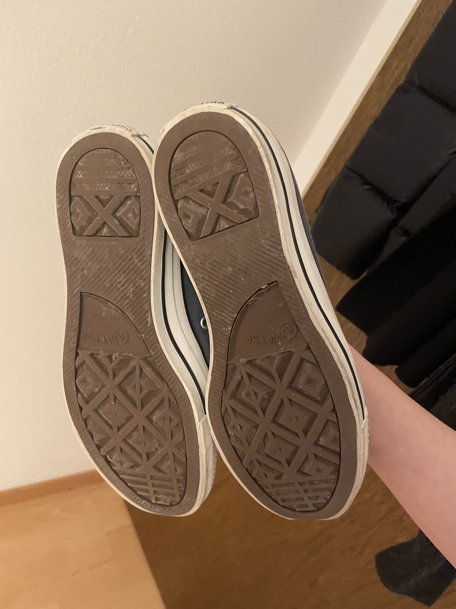 Converse Damenschuhe: Converse All Star Low Top - Size / 37.5 – Gebraucht aus Bazenheid von hat_96 3