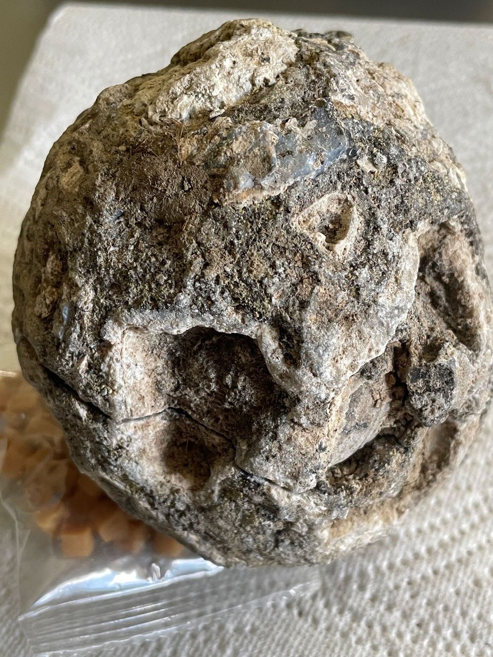 Minerali & Pietre curative: Bergkristall Geode – Usato da Volketswil venduto da rubin74 2