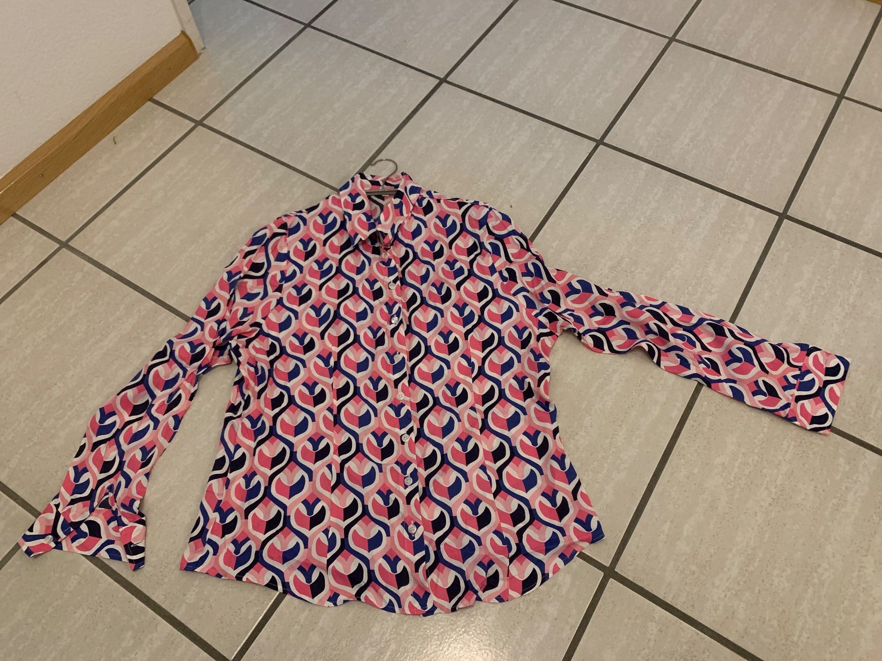 Blusen: Neue Bluse – Neu und originalverpackt aus Lausen von tiguan07 3