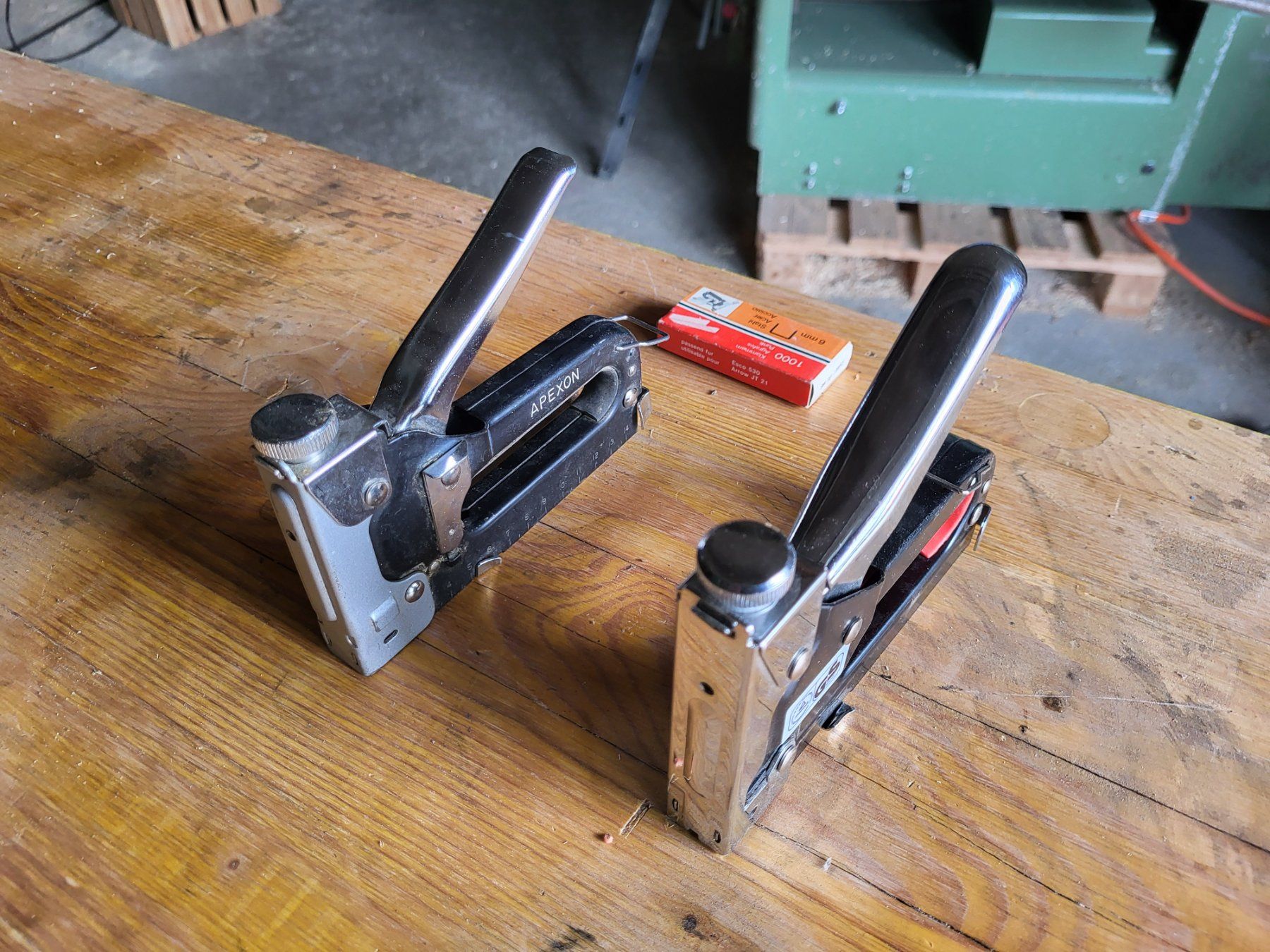 Bostitch Tous les outils: Bostitche 2 Stück – D'occasion à Weissbad par Milan041 2