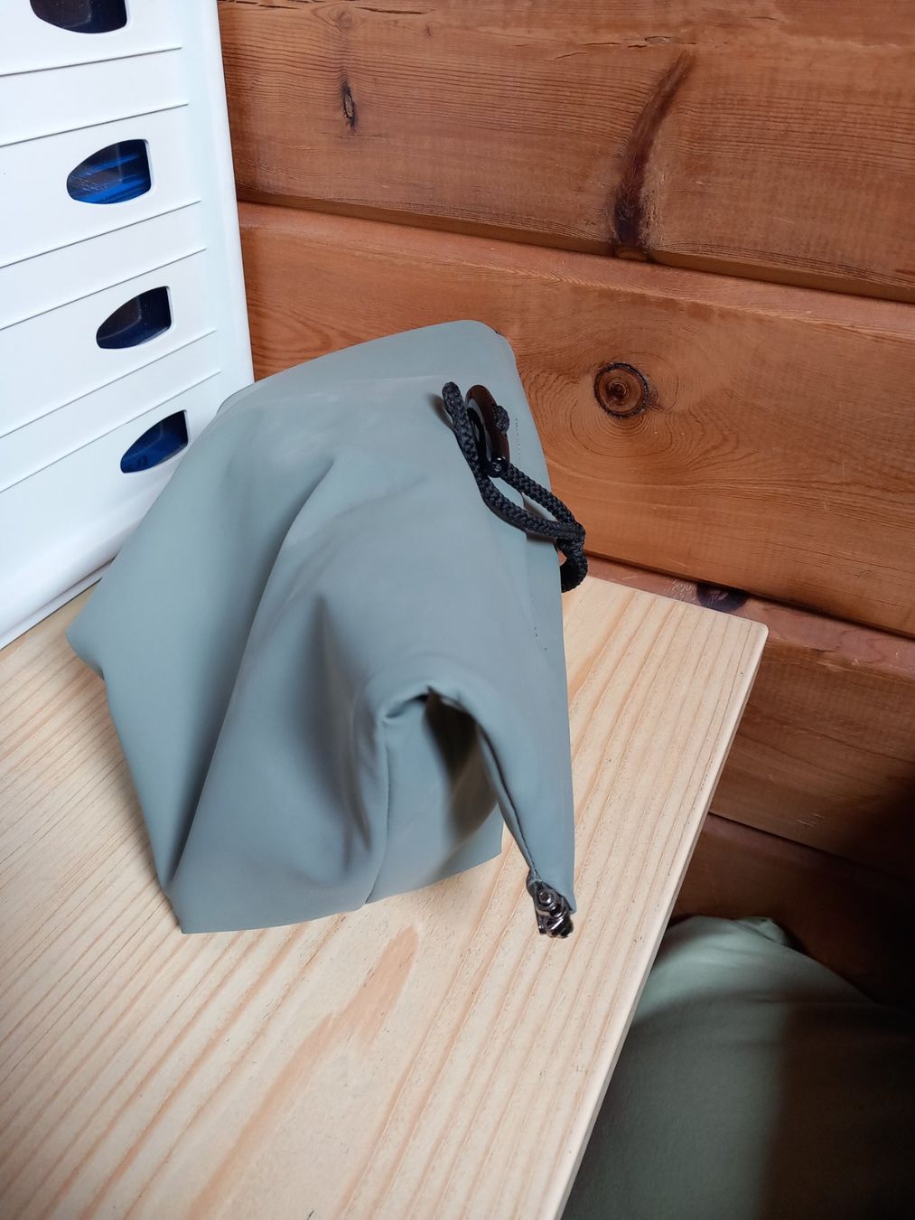 Kosmetikkoffer: Praktisches Necessaire / Allzweckbeutel – Neu (gemäss Beschreibung) aus Einsiedeln von David.11 2