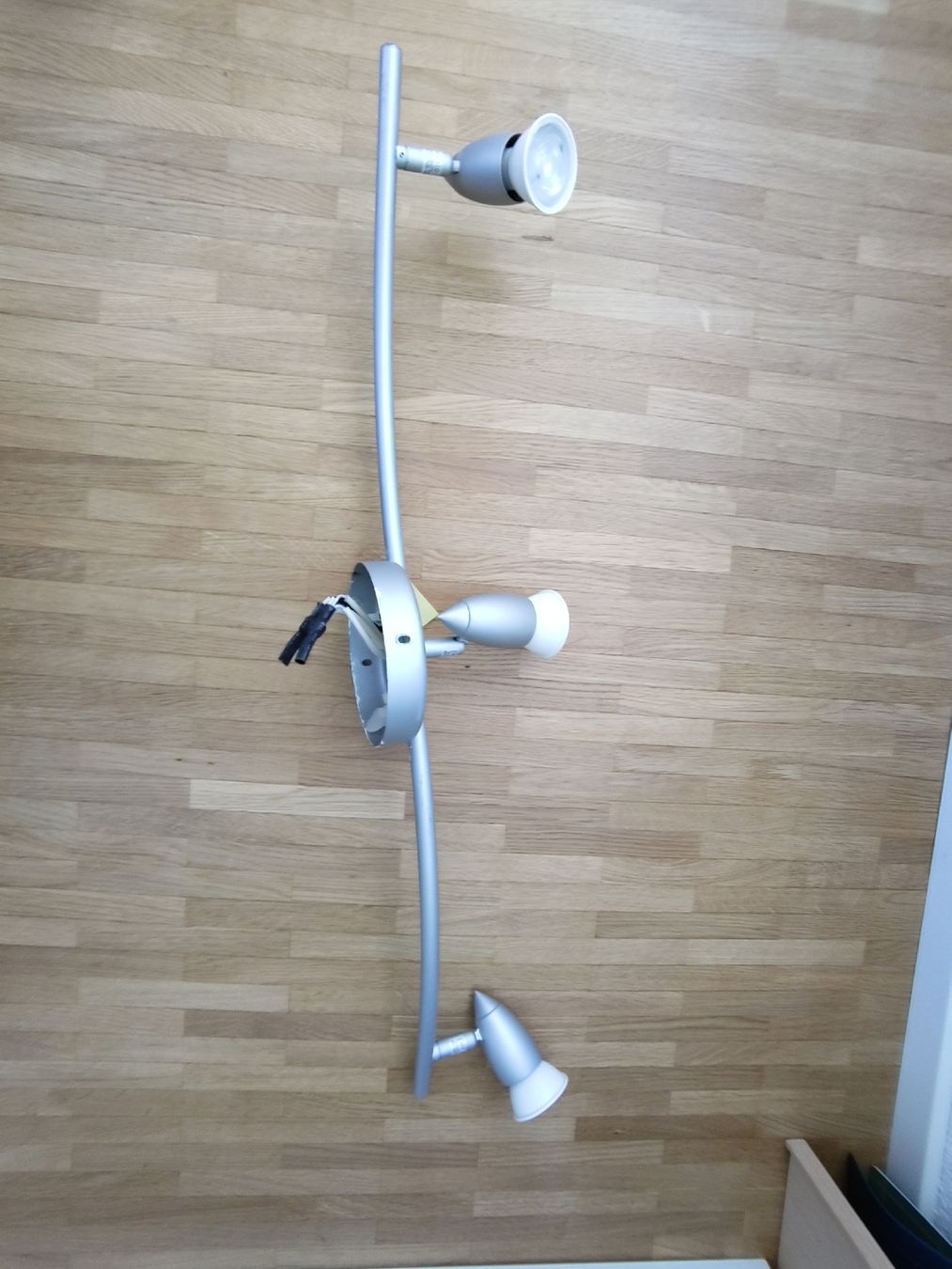 Ikea Kronleuchter & Deckenlampen: IKEA TIDIG Deckenleuchte mit 3 Spots – Gebraucht aus Zürich von njerryrocky