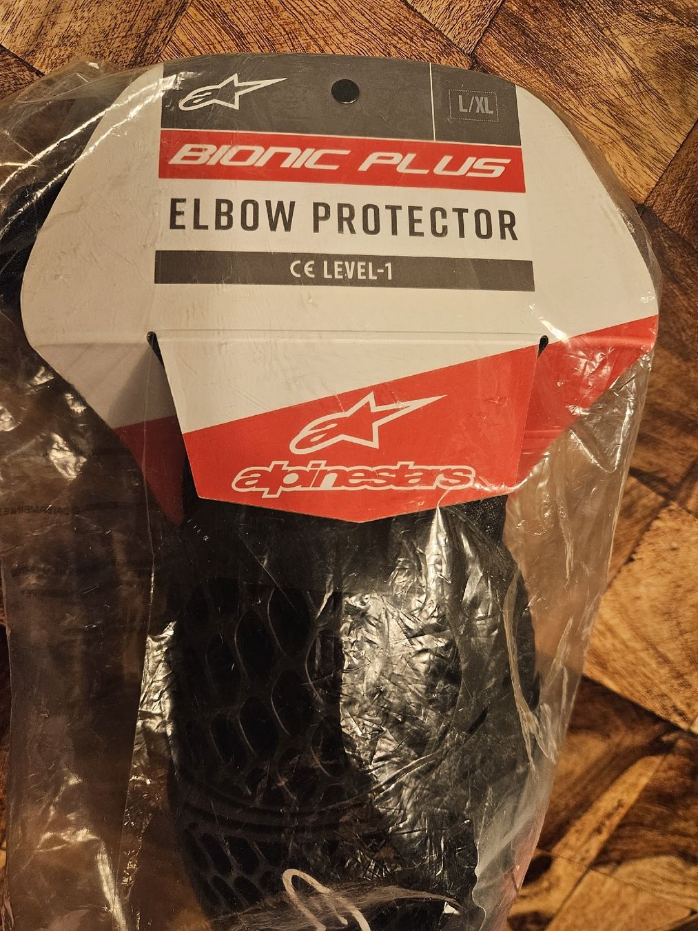 Alpinestars Schutz & Schoner: Alpinestars Bionic Plus Ellbogenschoner, Grösse L/XL – Neu und originalverpackt aus Ebertswil von Bamabama88